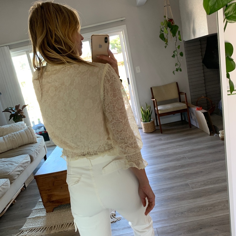 LACE BLOUSE - Picture 3 of 7